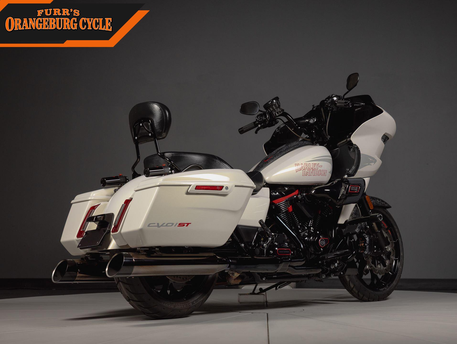 2024 Harley-Davidson CVO Road Glide ST photo 3