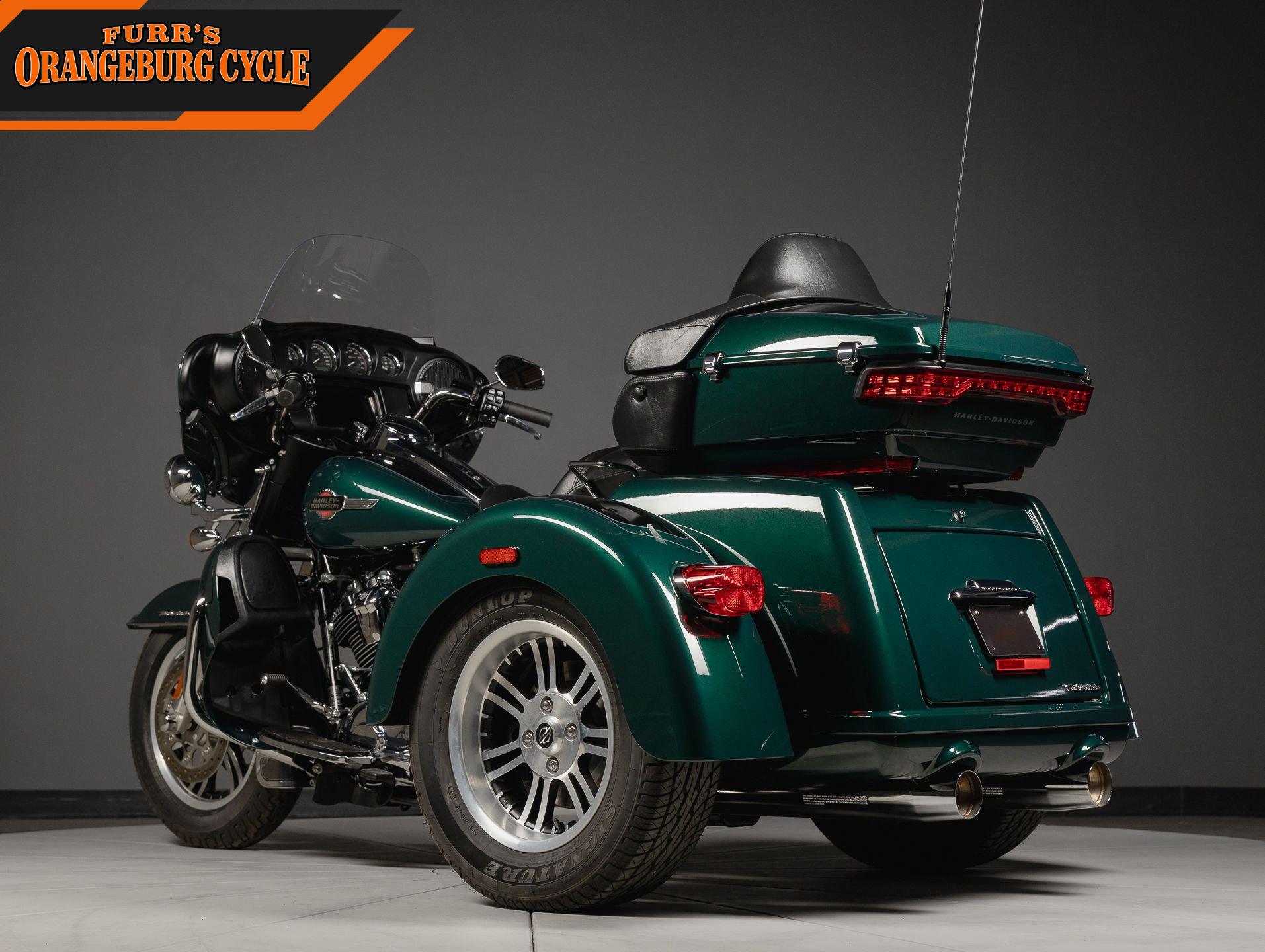 2024 Harley-Davidson Tri Glide Ultra Classic photo 5