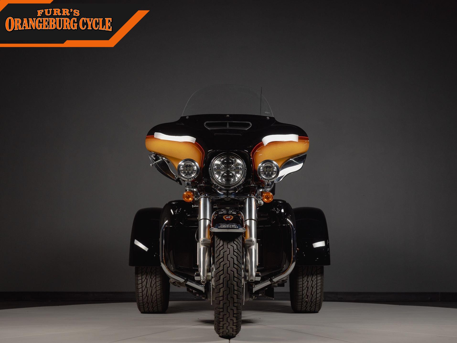 2024 Harley-Davidson Tri Glide Ultra Classic photo 8