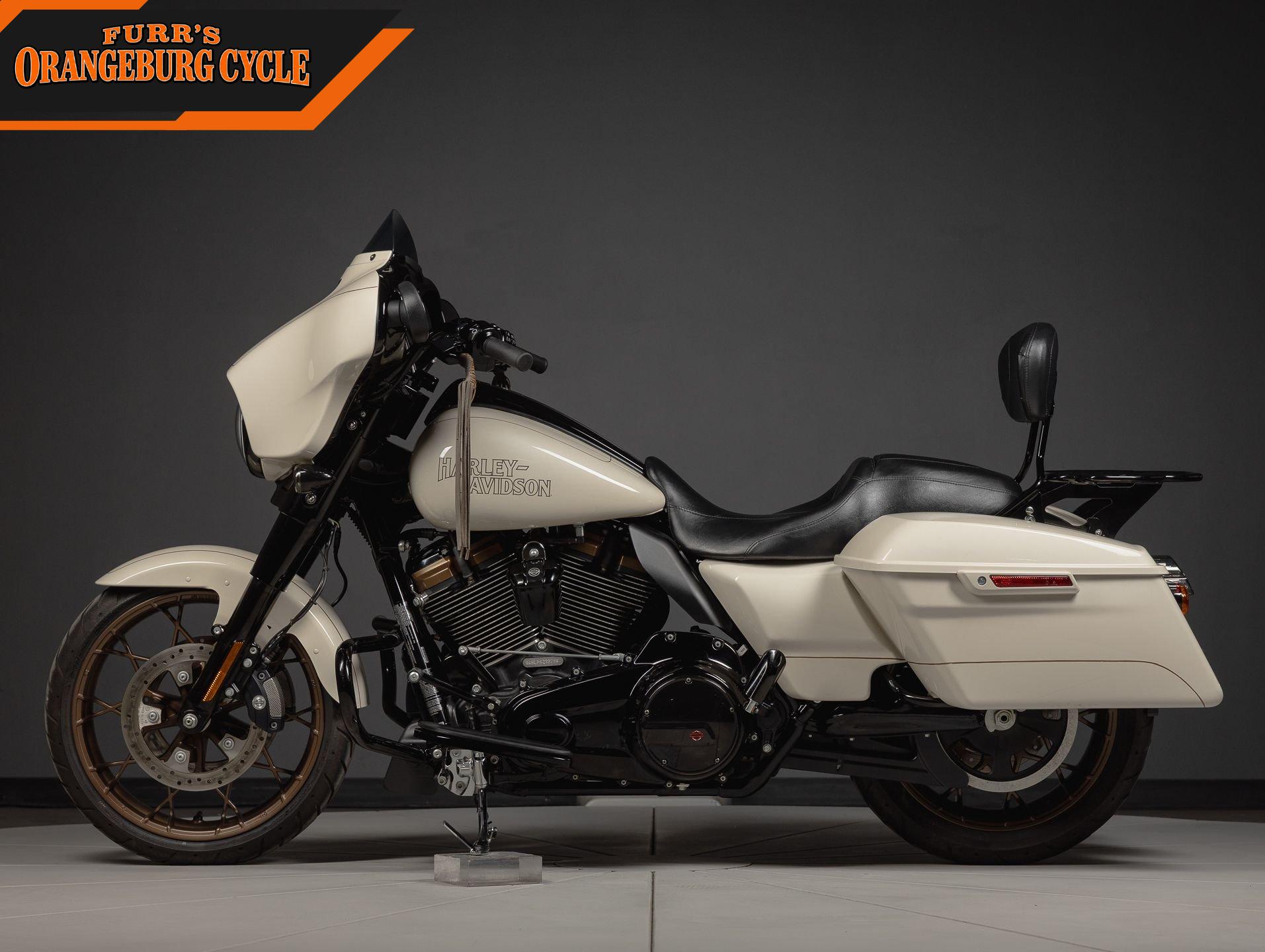 2023 Harley-Davidson Street Glide ST photo 6