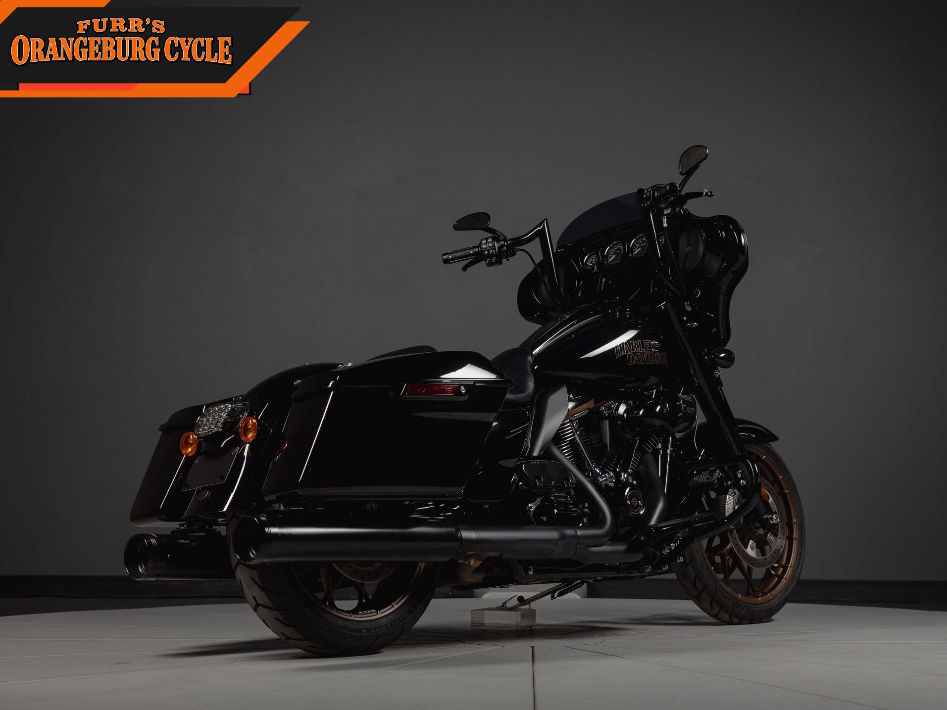 2023 Harley-Davidson Street Glide ST photo 3