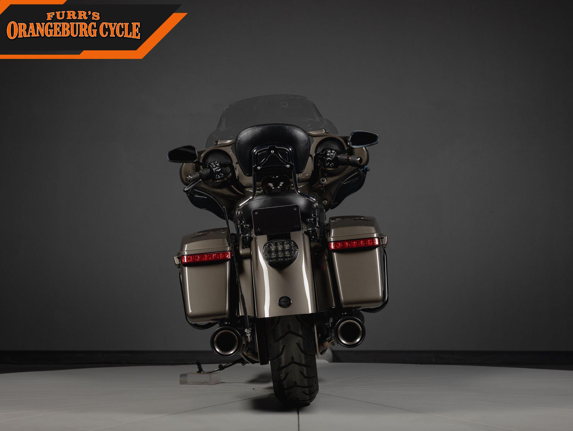 2021 Harley-Davidson CVO Limited photo 4