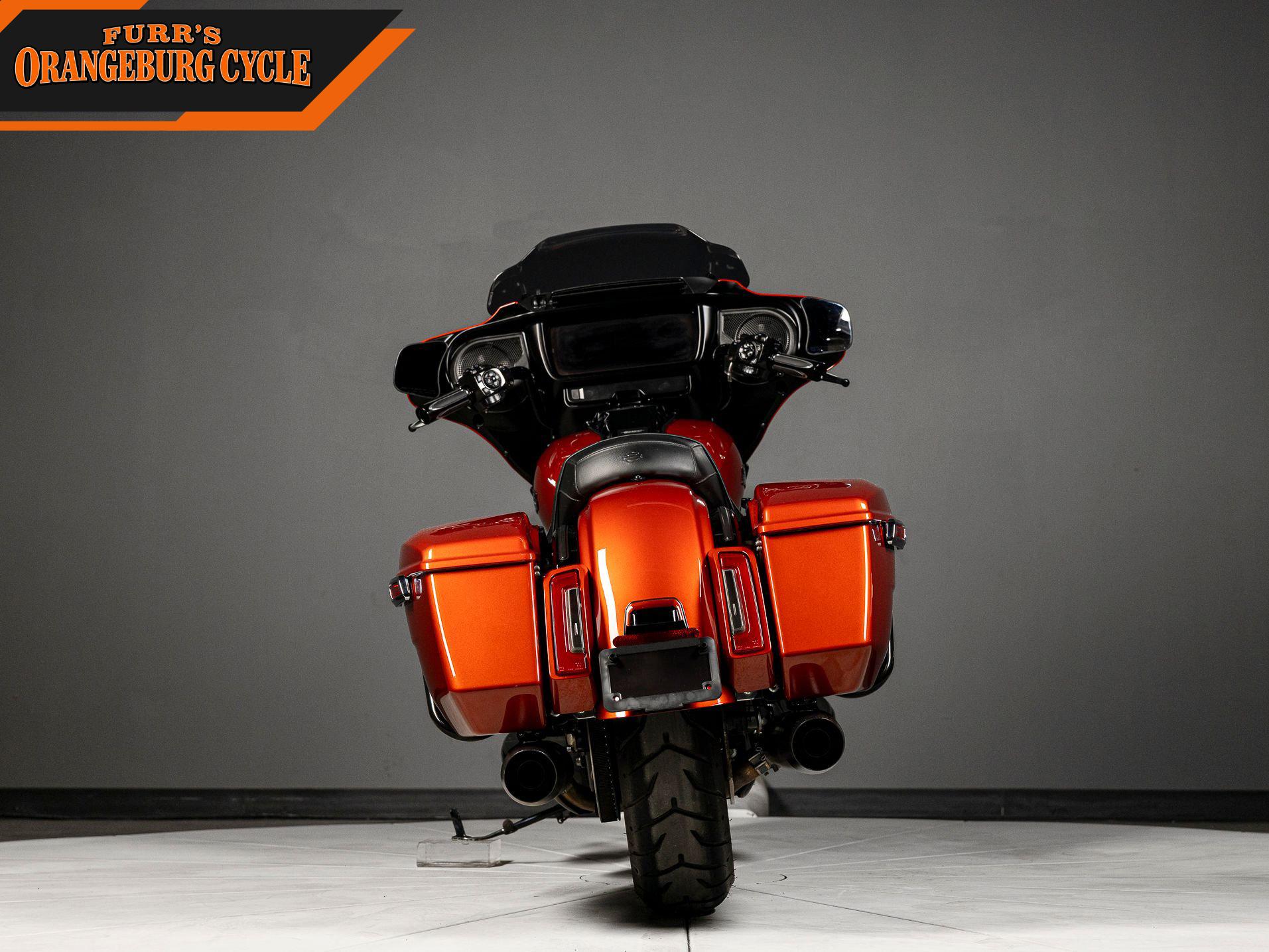 2024 Harley-Davidson Street Glide photo 4