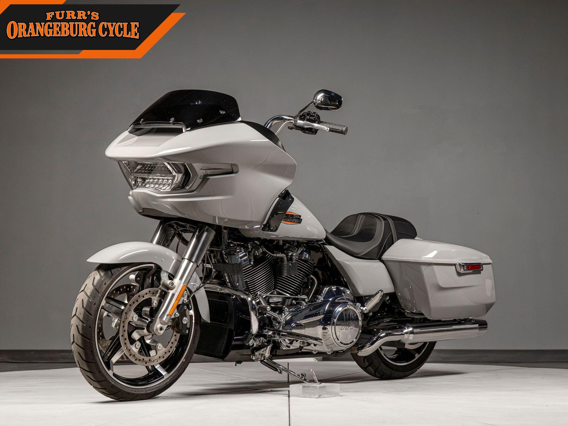 2024 Harley-Davidson Road Glide photo 7
