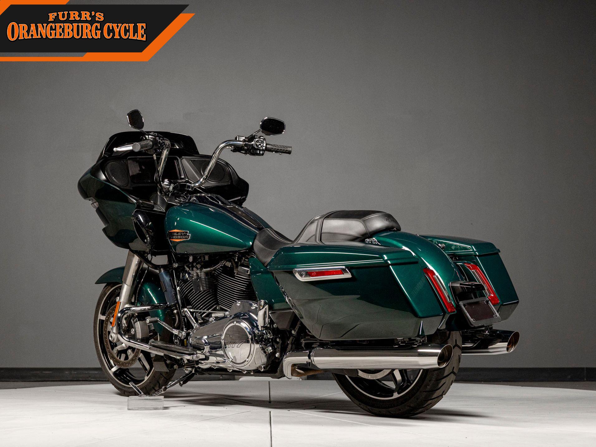 2024 Harley-Davidson Road Glide photo 5