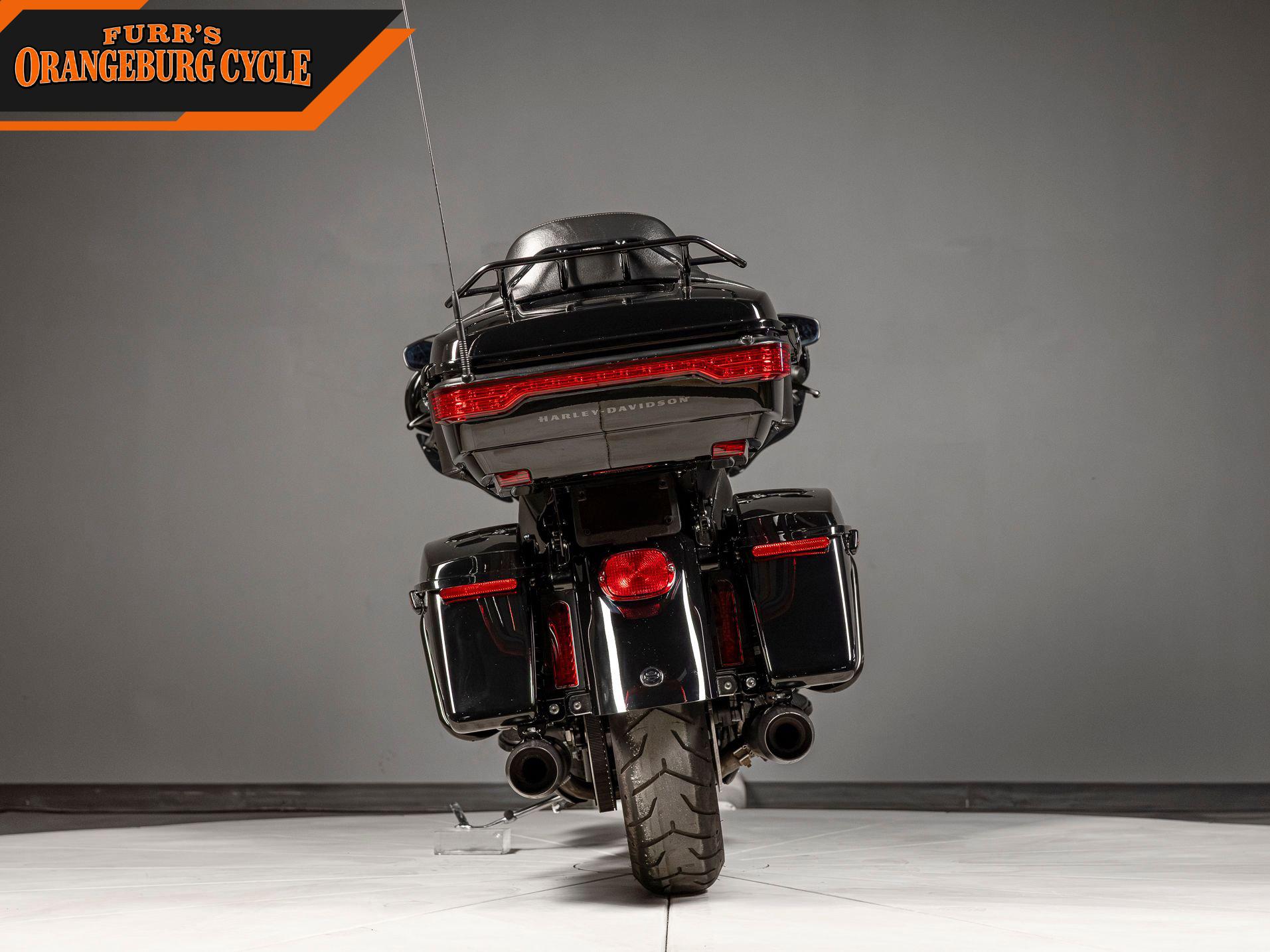 2023 Harley-Davidson Ultra Limited photo 4